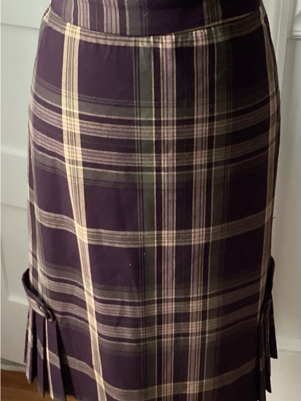 Evelyn Plaid Pattern Shirt or Fabric in Black, Olive Green, Lavender.Size 10